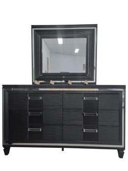 The Royal Dresser with Mirror