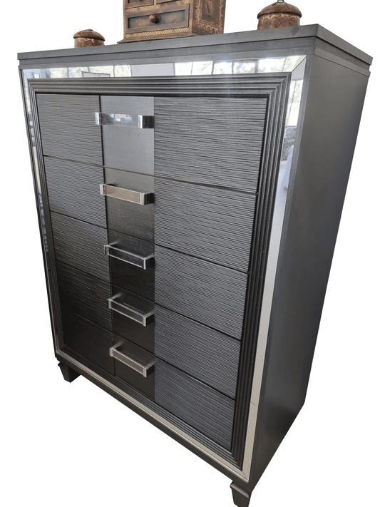 The Royal Tallboy