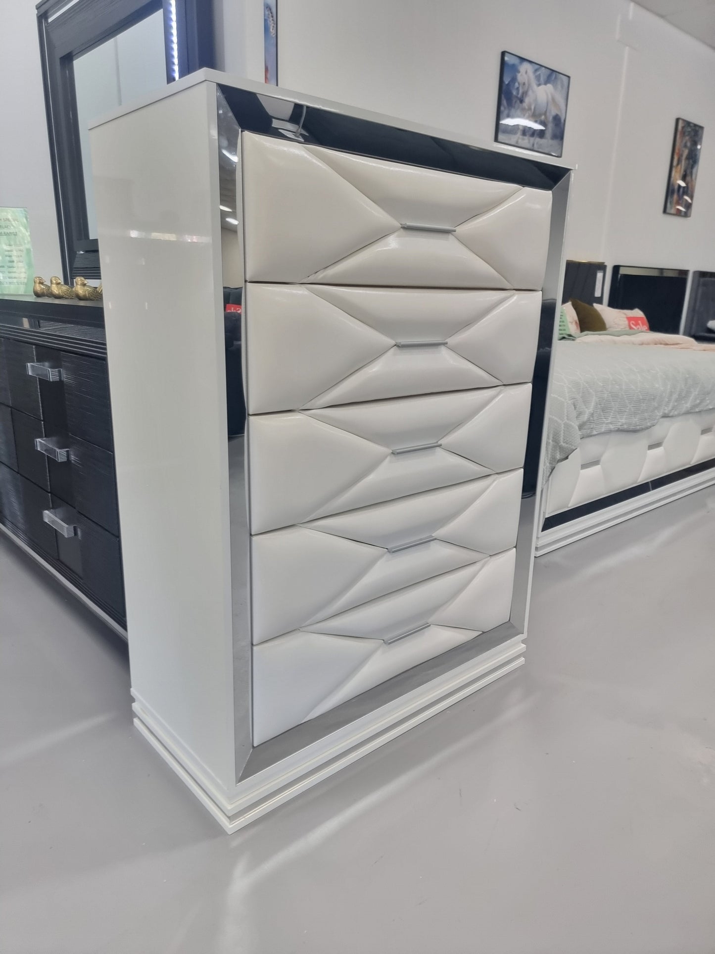 EMPIRE TALLBOY