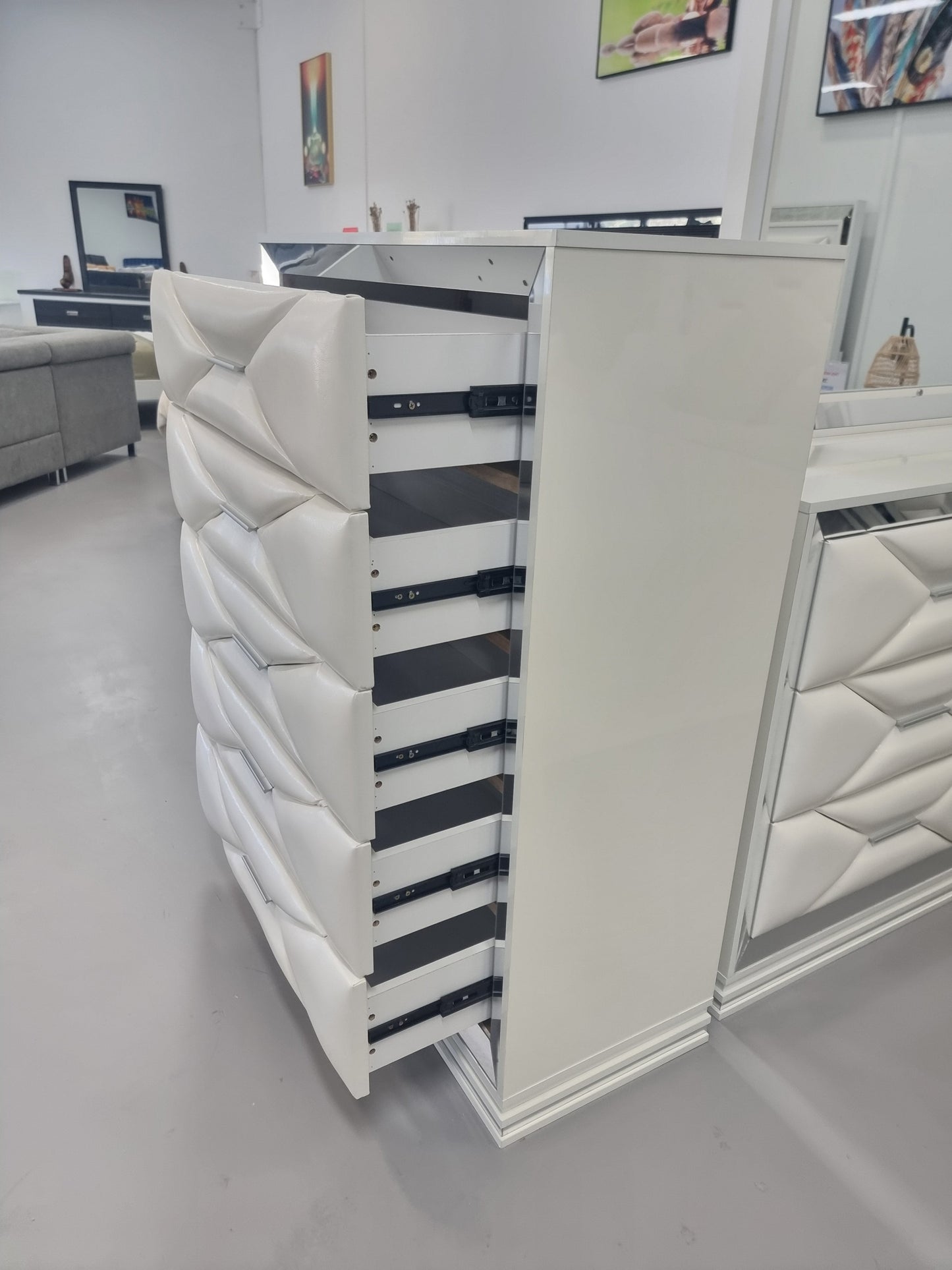 EMPIRE TALLBOY