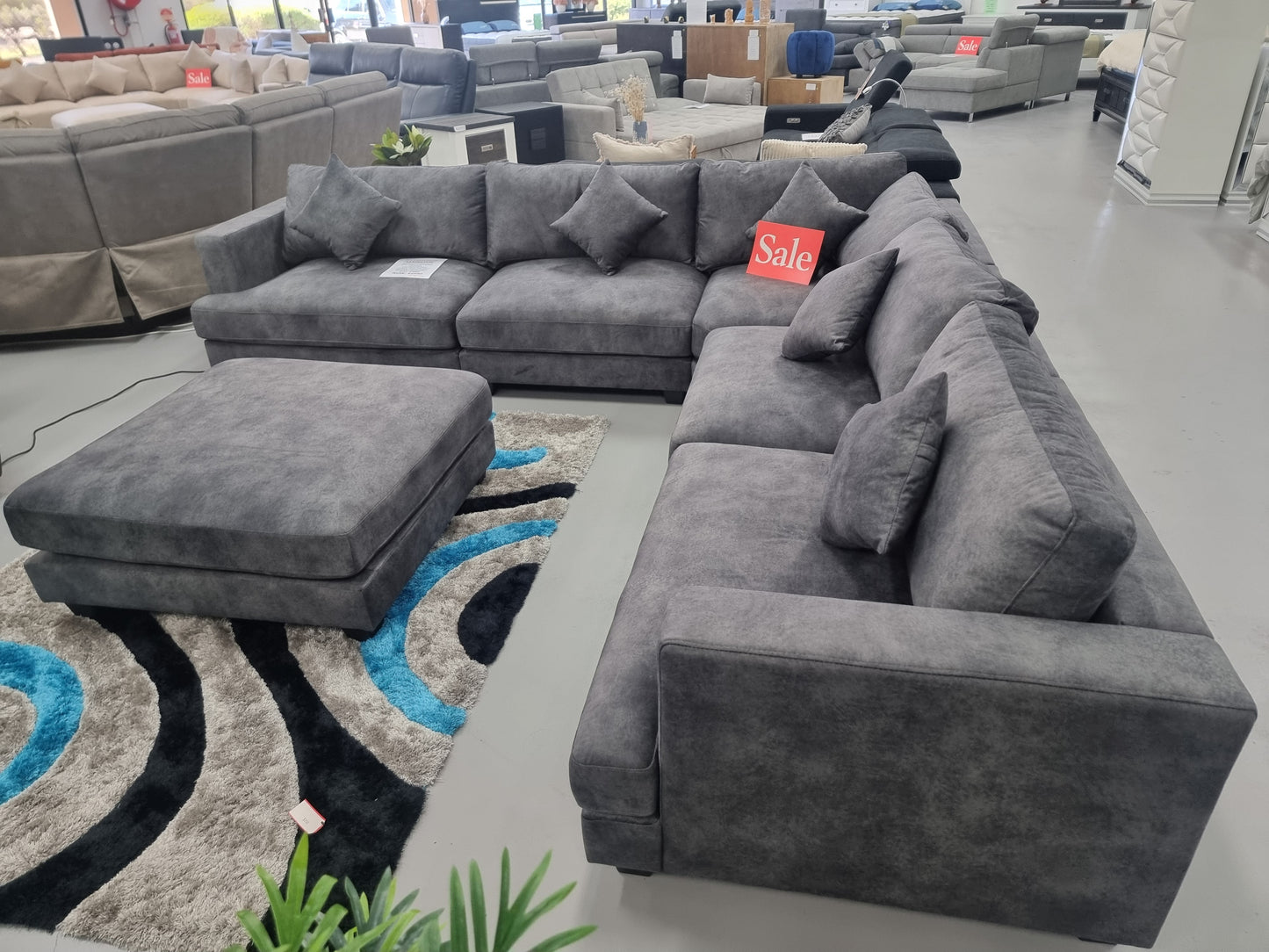 LEXINGTON MODULAR SOFA