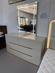 LUXDREAM DRESSER WITH MIRROR