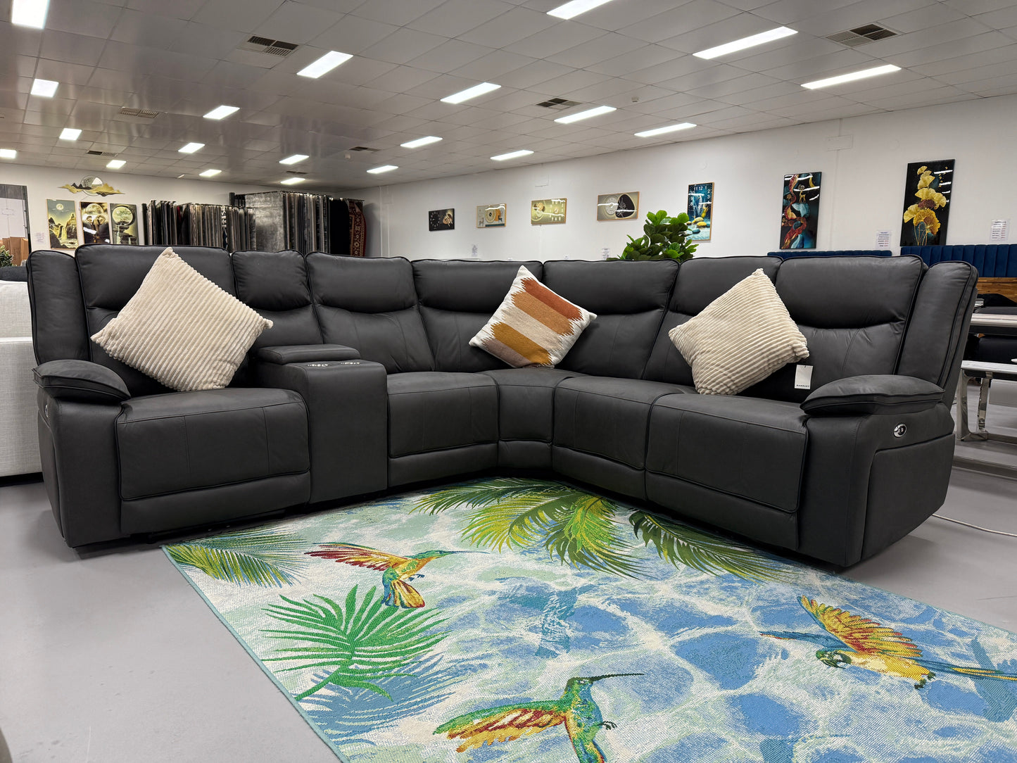THE MONTANA ELECTRIC RECLINER SOFA