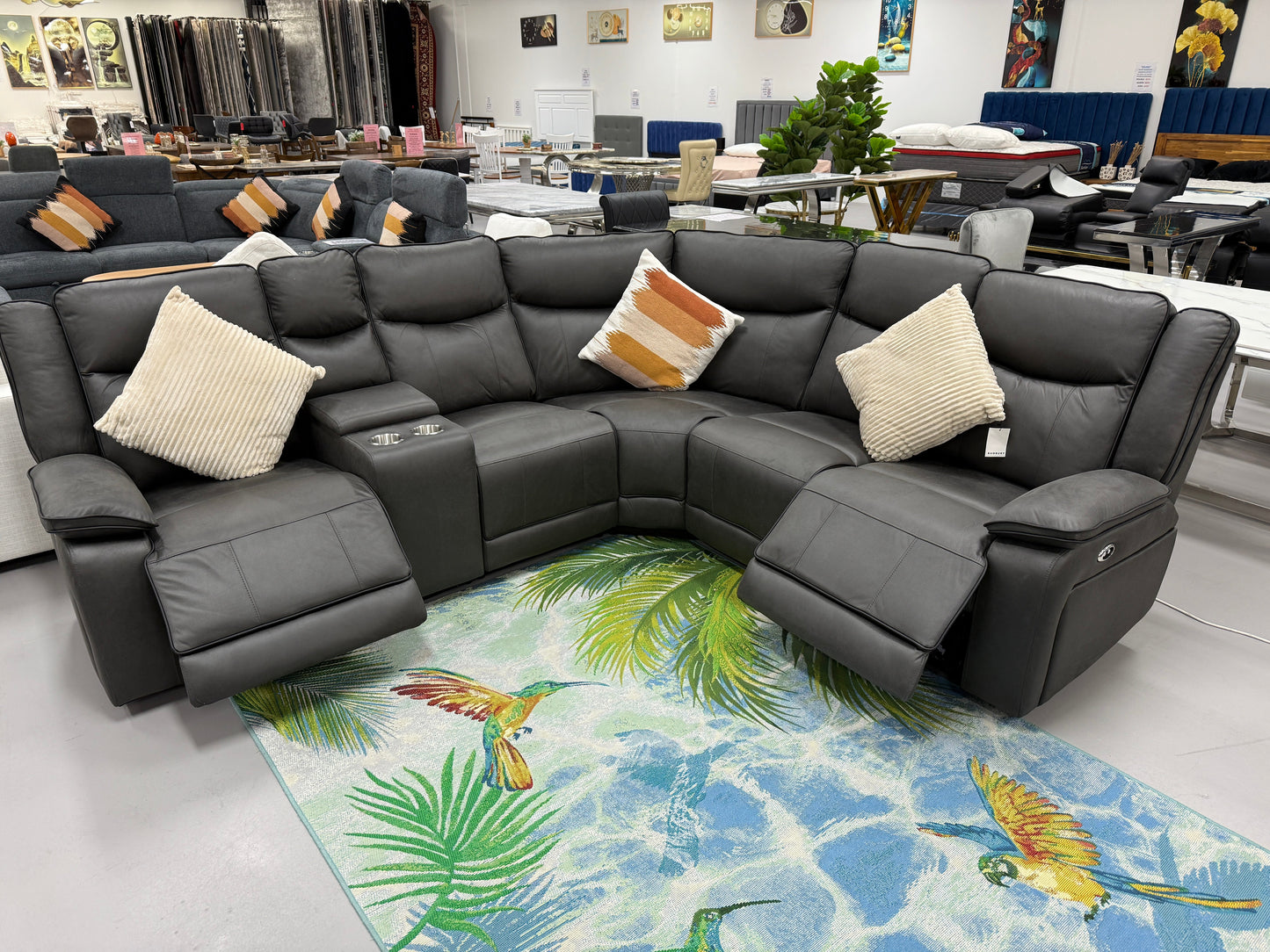 THE MONTANA ELECTRIC RECLINER SOFA