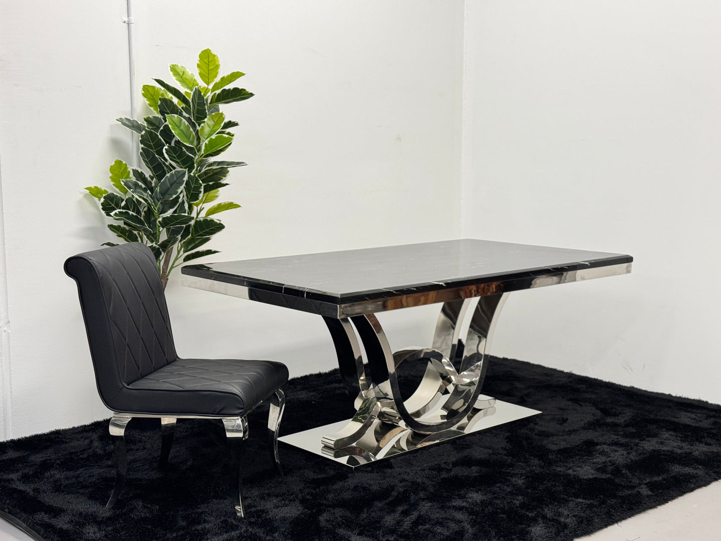 DINING TABLE WITH BLACK MARBLE TOP DT016
