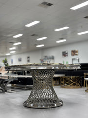 ROUND DINING TABLE WITH BROWN & BLACK MARBLE TOP DT007