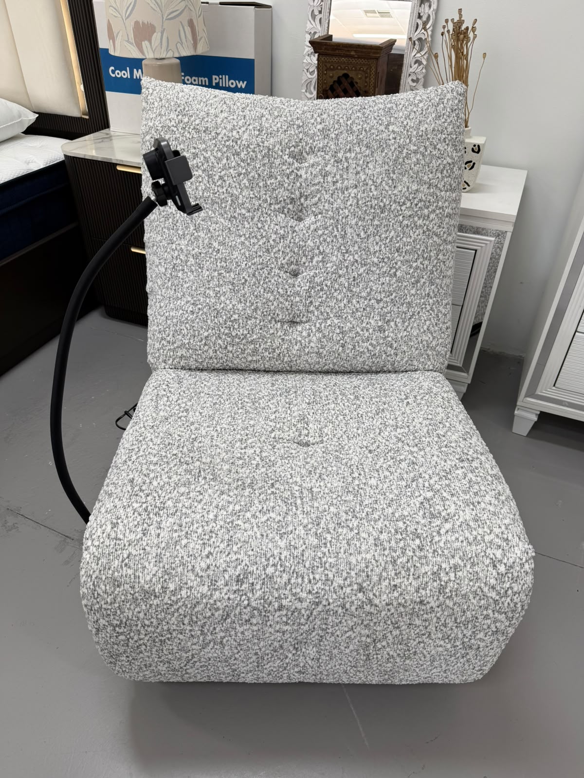 SAVOY BEIGE COMFORT ACCENT CHAIR IN STOCK NOW ...!!!
